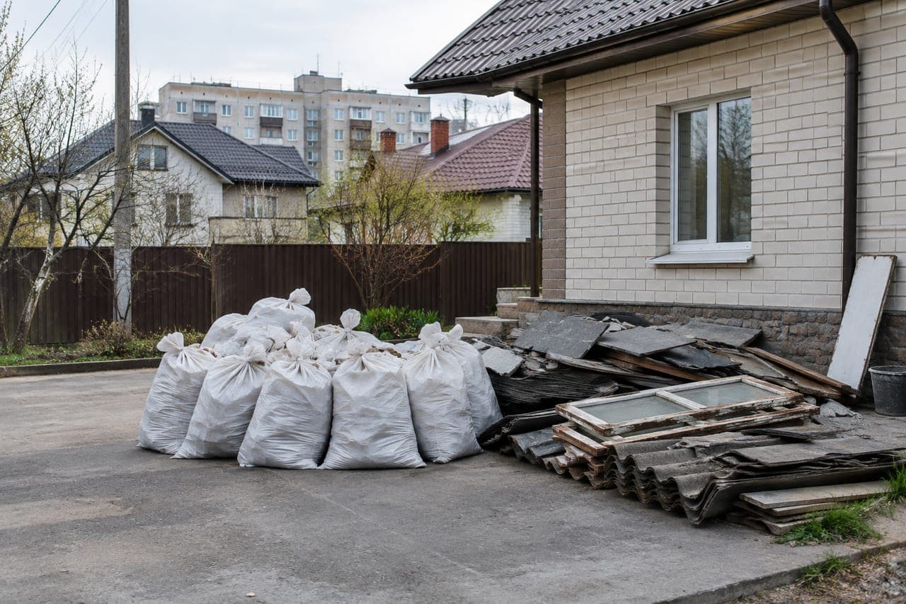 Вивіз сміття у Білій Церкві після ремонту: план дій